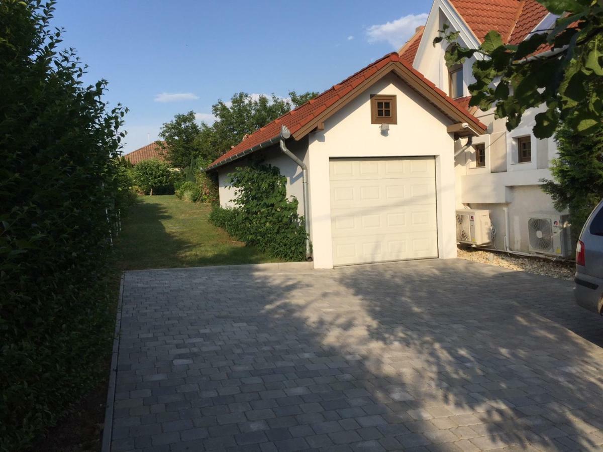 Villa Elysium Gyenesdiás Buitenkant foto